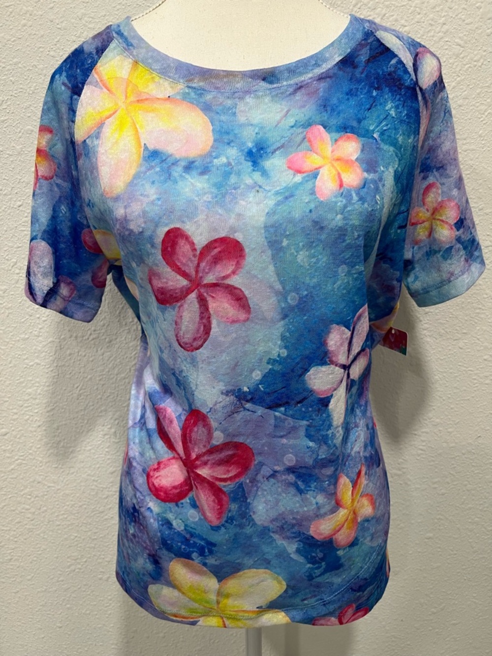 ART & SOL Watercolor Floral Top NWT